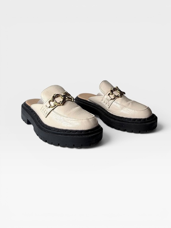 Sam Edelman Shoes - Circus by Sam Edelman Evangeline Lug Sole Mules in Vanilla Size 7